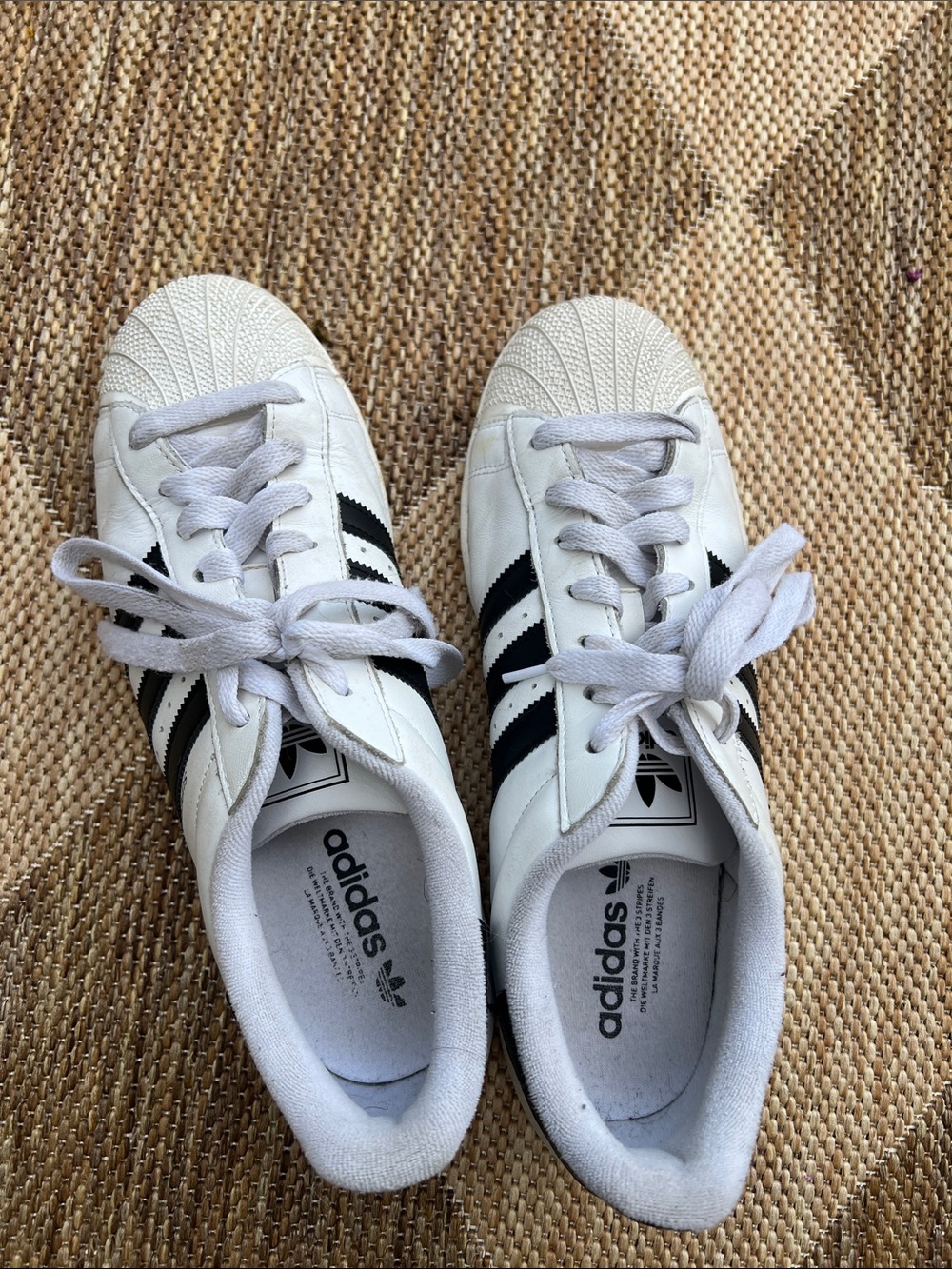 White Adidas Superstar Mens Sneakers Size 11